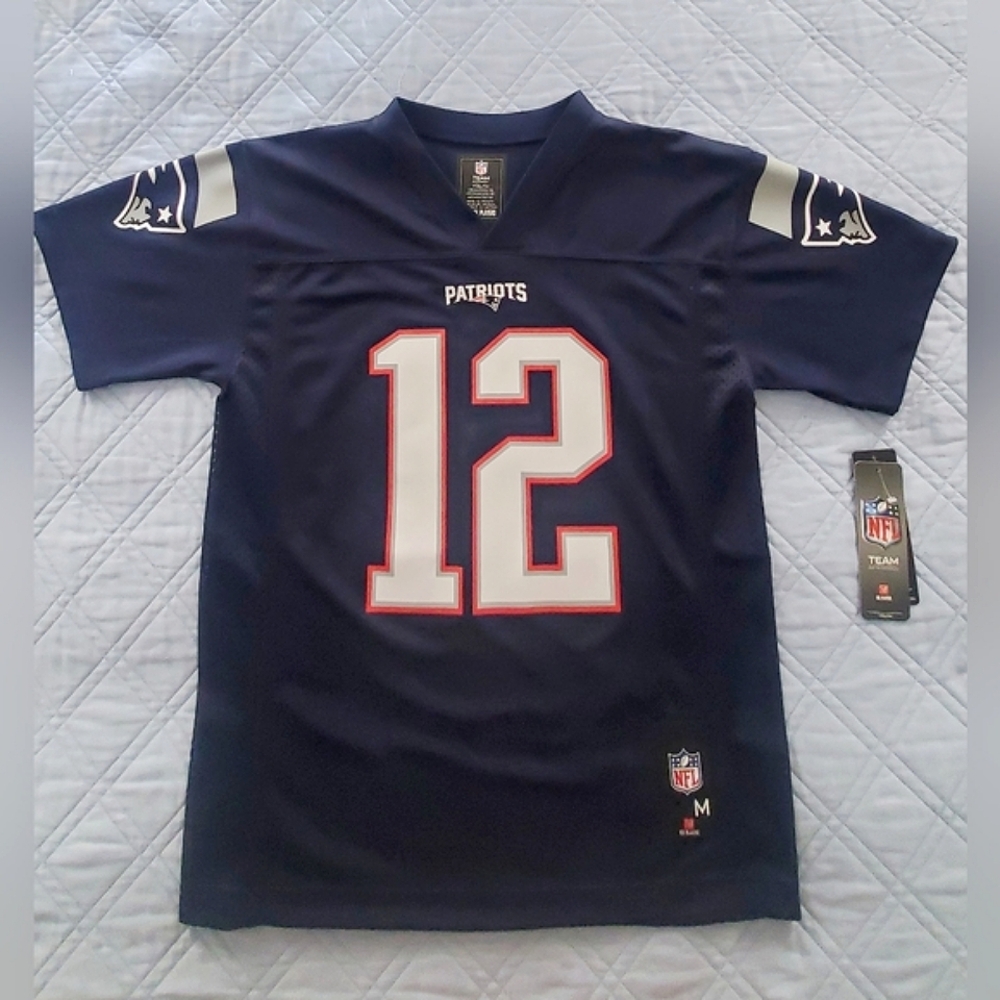 *NWT* Patriots #12 Tom Brady Licensed NFL Jersey, Youth M